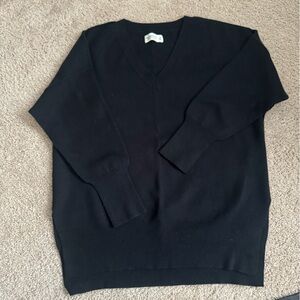Abercrombie v-neck sweater
